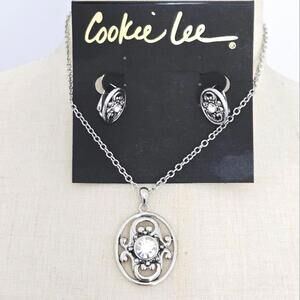 Cookie Lee Genuine Crystal Silver Tone Pendant Necklace Earrings Jewelry Set NWT